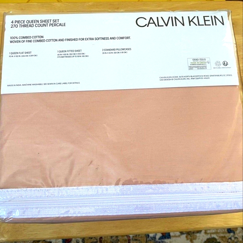 NEW 4pc Calvin Klein Queen Sheet Set Holiday Christmas Red Solid 100% Cotton